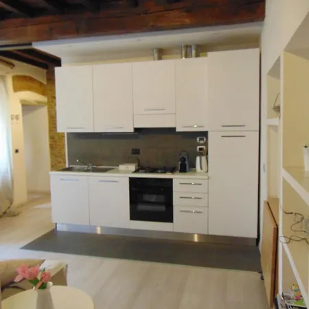Bargello Guest House-3