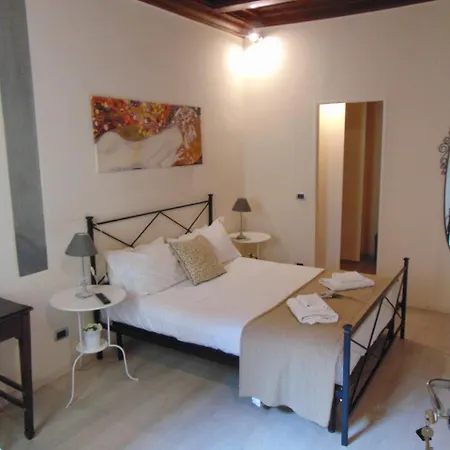 Bargello Guest House-2